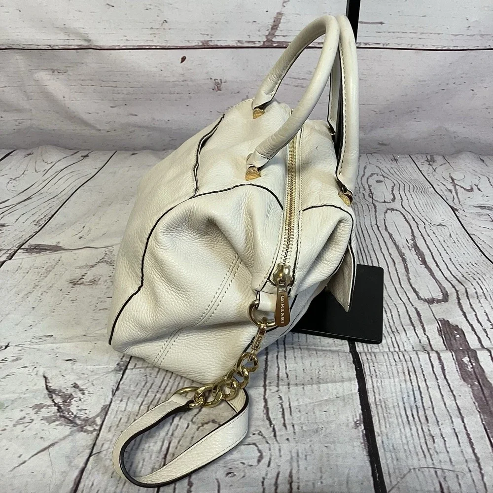 Michael‎ Kors Fulton Satchel Classic Style Pebbled Leather Mk Logo